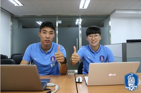 군데렐라 이정협의 이상형은? “궈… 권하늘 중사님이십니다! 충성!”  