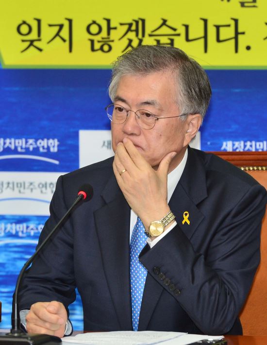 문재인 “노동개혁, 경제계도 정부도 고통 분담하라”  
