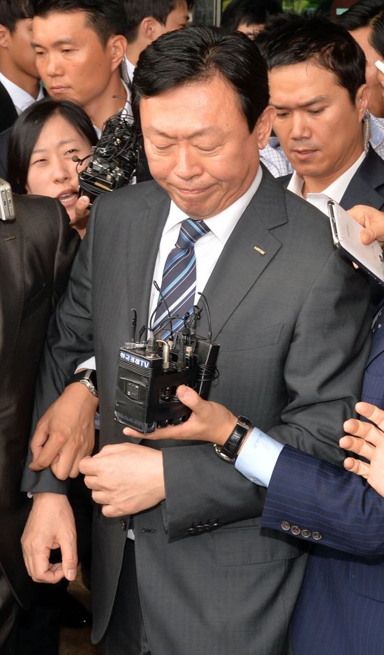 “재벌문제, 사회적 논의 거칠 때다” 여야,롯데 내분 한목소리  질타  