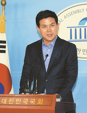 김태호 “총선 불출마”… 그동안 언행 반성? 차차기 대선 포석?  