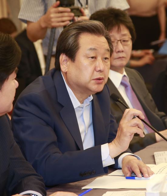 김무성 “롯데 사태 최대 피해자는 국민연금에 노후 맡긴 국민” 국민연금, 주주권 행사 강구 요청  