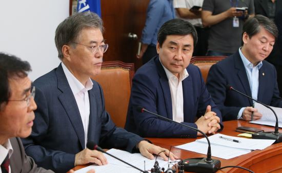 “문재인 빅딜안으로 與와 협상” 野, 전열 재정비해 관철 총력전  