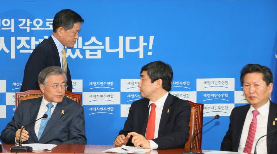 野 광주·전남 비주류 의원 내일 만찬 회동...야권발 정계개편 현실화?  