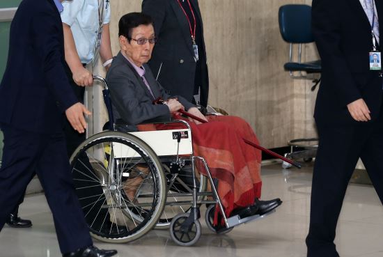 “제2의 롯데 안된다”…野, ‘황제경영 규제법’ 연쇄발의  