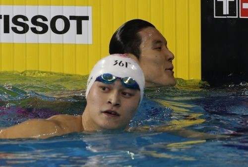 쑨양, 세계수영선수권 2연속 3관왕 놓쳐… 갑작스런 심장 이상으로 기권  