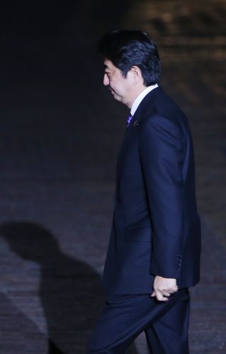 망언 내뱉은 일본인 많지만 그 중 최악은 아베 총리  
