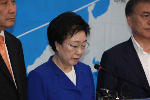 한명숙은 누구…참여정부 총리, 민주통합당 대표 등 친노계 대표인사  