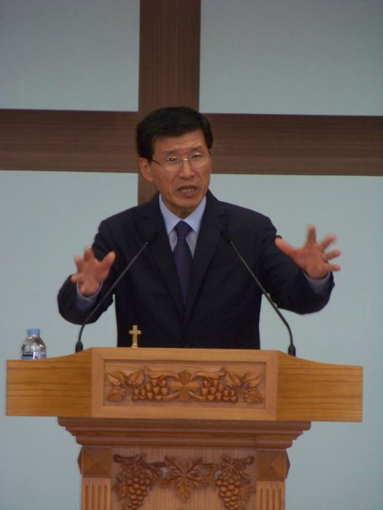 포항하늘소망교회, 북한 도발 중단 위해 간절히 기도  