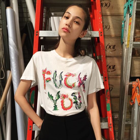 巡 ҳס ϶ Ű FU** YOU Ƽ   