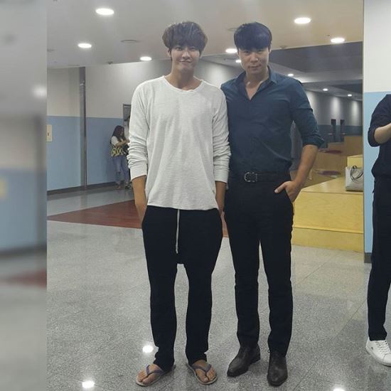오징어가 어딨어?…최현석, 김영광과 비견되는 9등신 기럭지  