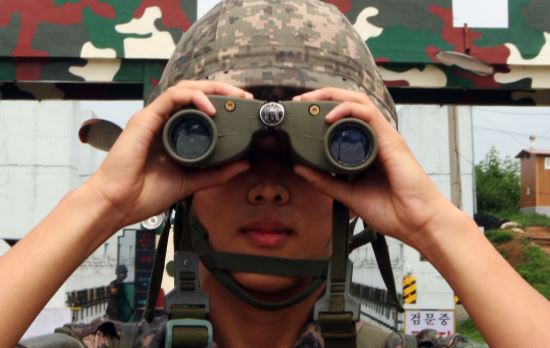 상명대, 北도발 맞서 전역연기 정승환 병장에게 전액 장학금 지급  