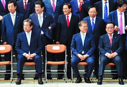 [포토] 외면한 與野  