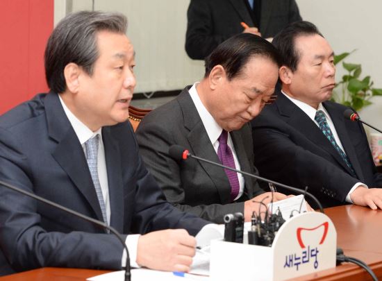 “與만 오픈프라이머리하면 물갈이 안돼 필패”  지도부 조속한 대안 마련 요구  