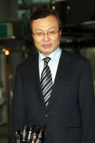 'ģ ' , '' 䱸 谨  