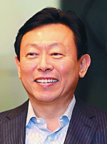 신동빈 롯데회장 “부산 창조경제 확산 주역될 것”  