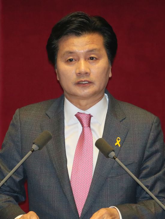 [긴급]국회 윤리특위 전체회의, 심학봉 의원직 제명 의결  