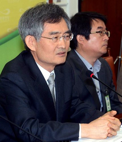 “조경태 죽이고 정청래 살리고...” 野윤리심판원장 사퇴 의사 표명  
