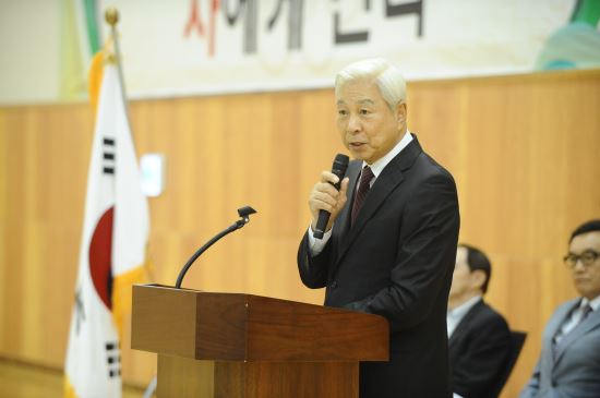 방열 회장 ‘손빨래 사건’ 사죄…“도박 이미지 때문에 쉽지않다”  