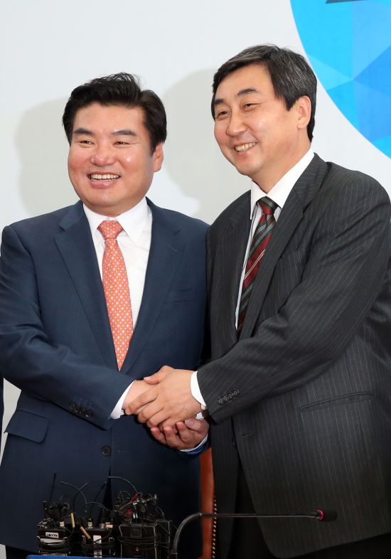여야 원내대표, 총선 선거구 획정 담판 실패...오후 재회동  