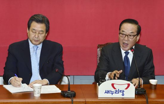 蹫 ׸϶ vs û  뼭 ʰڴ١Ѽ   ְ  