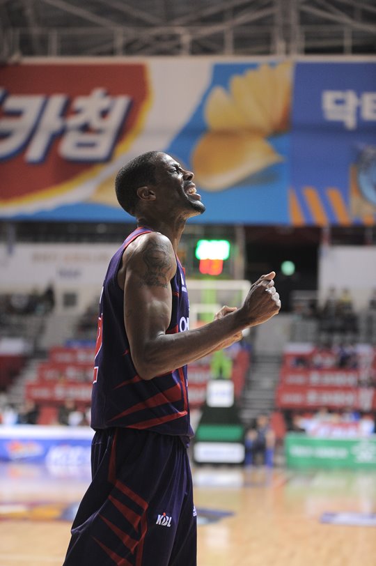  뺴 , γ 1 MVP   