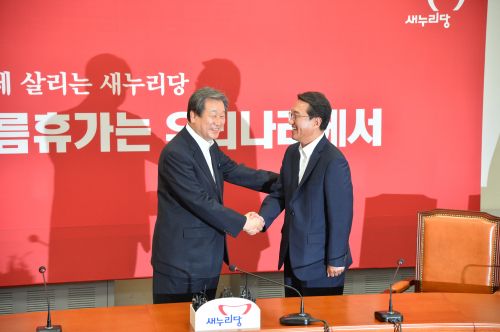 김무성 “현기환 정무수석 만났지만 공천기구 논의 없었다”  