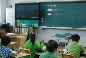 [단독] “교육과정에 낙하 실험 없다” 캣맘 의혹 증폭  