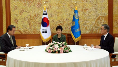 “논의 주제, 교과서 포함 국정 전반” 朴대통령-여야지도부, 22일 청와대서 5자 회동  