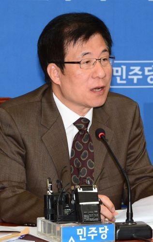 신경민 