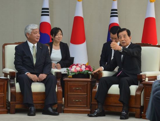 “국방부, 또 뒤통수 맞았다”…日 방위상, 北진입시 동의요구 거부  