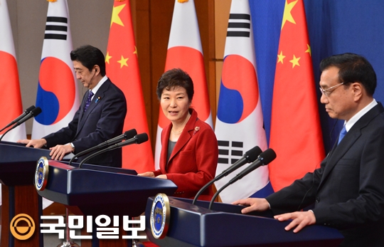 Ϻ ,  ȸ  5  䡱  