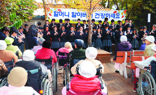 [߼]    縮 ߴ١  뱤ʵ     