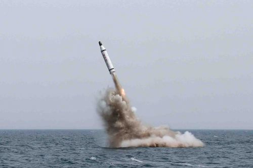  , 28  SLBM ߻  ѵ  