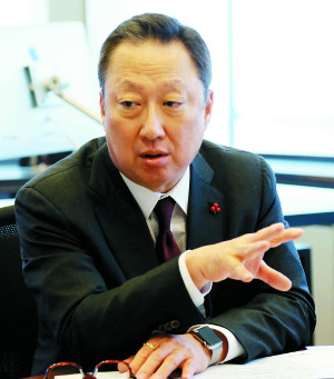 ڿ븸  졿    