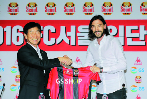 [౸] ƿ ,  3  ȡ FC , 2⸸ 鼭 ͽ  