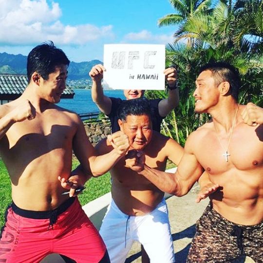 ູ 顱 ߼ 赿 Ͽ 硯   