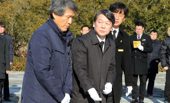 ö, 빫   ... Ϻ ù    ó   