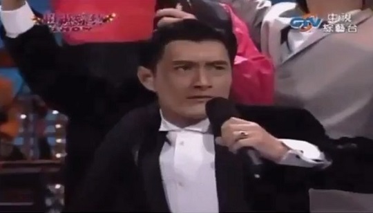   ǳ Ȳȵ 븸  !    