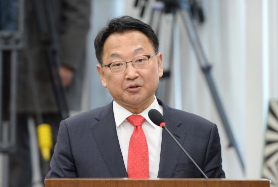 ȣ Ѹ ڸ â ֿ켱,     