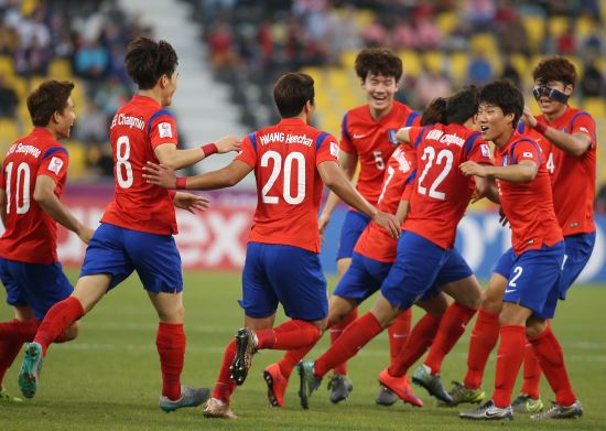 ѱ, 丣ܿ 1-0 ¸..īŸ ذ  