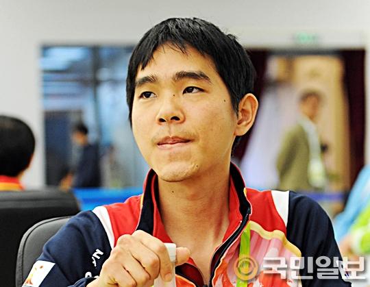 ̼ ΰ ǻ ٵ ̰ 100޷ Ÿ  