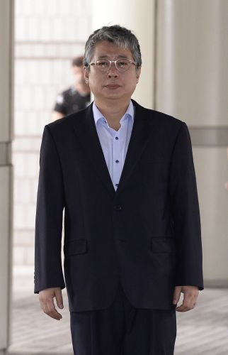 與 “조응천 영입, 문재인식 진부한 구태…정치 희화화”  