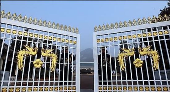 朴대통령, 국정원 1·2차장 동시교체…1차장 김진섭·2차장 최윤수  