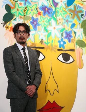 하정우 백현진 나얼 등 “연기도 하고 노래도 부르고 그림도 그려요” 연예인 전시회 잇따라  