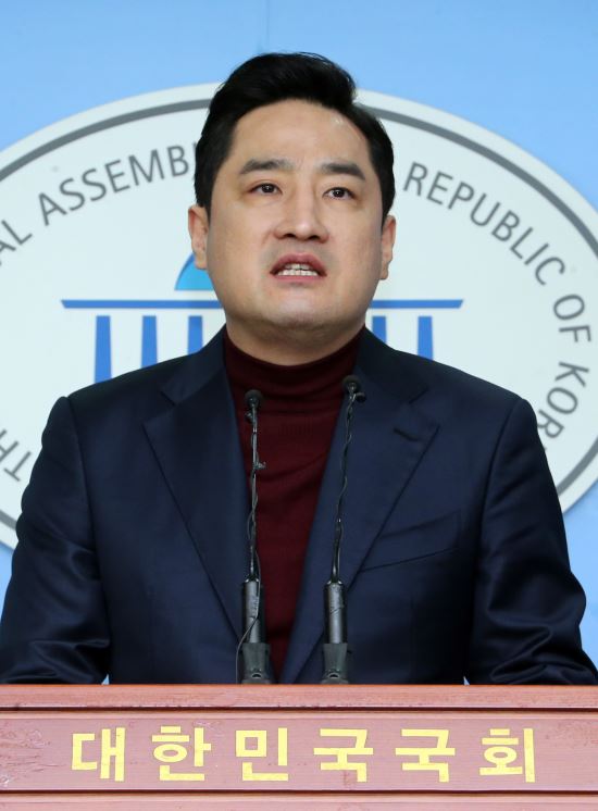  ߾, ҷ ڰ 衱 , 뼮    
