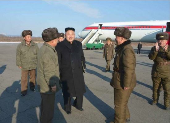 “北김정은,비행기 사랑은 계속된다” 기동훈련·비행훈련 잇달아 참관  