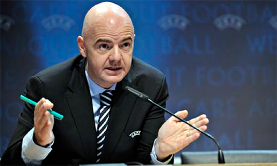   ౸ ɡ FIFA  ȸ忡 Ƽ UEFA 繫  