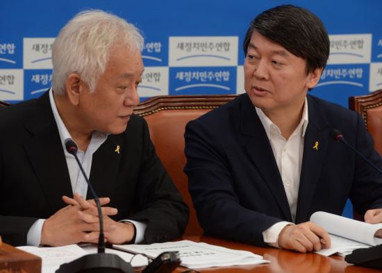 김한길 “與 180석 확보하면 식물국회...교섭단체가 무슨 의미냐”  