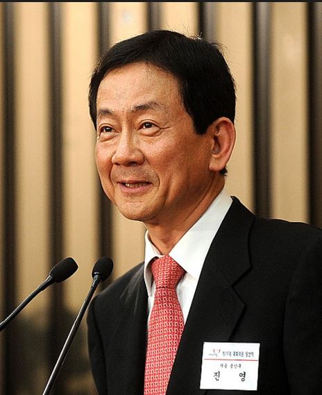 “朴대통령 눈밖에난 진영, 탈락 예견됐다?” 이한구의 ‘보물’ 용산 투입  
