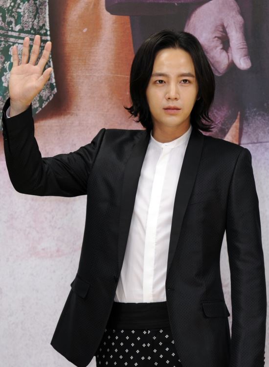 장근석, SBS '대박'으로 8년 만에 사극 도전...